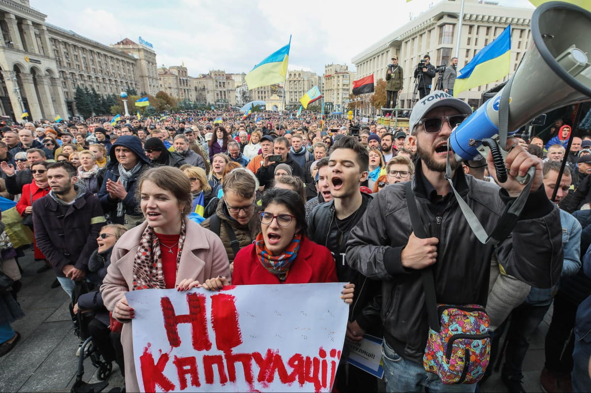 Пастка для путіна чи "зрада": чим насправді були Мінські угоди та що вони дали Україні 15 Пастка для путіна чи "зрада": чим насправді були Мінські угоди та що вони дали Україні 15
