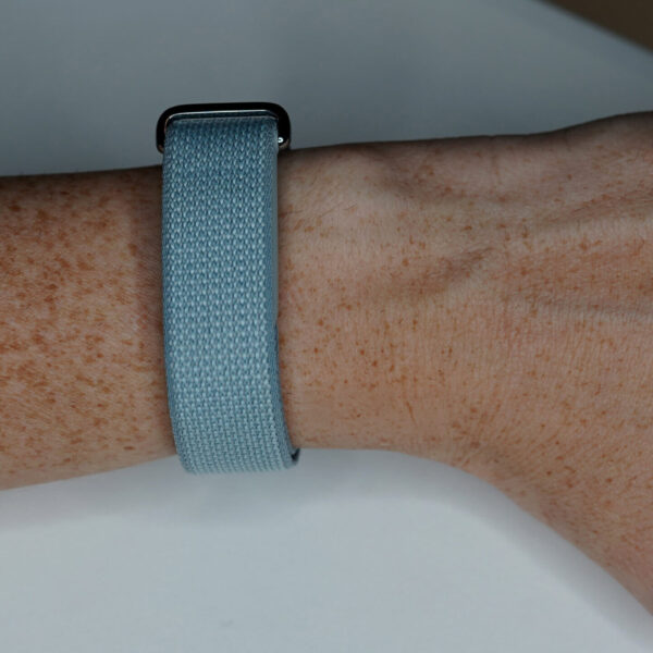 Fitbit Air: мінімалізм проти смарт-годинників