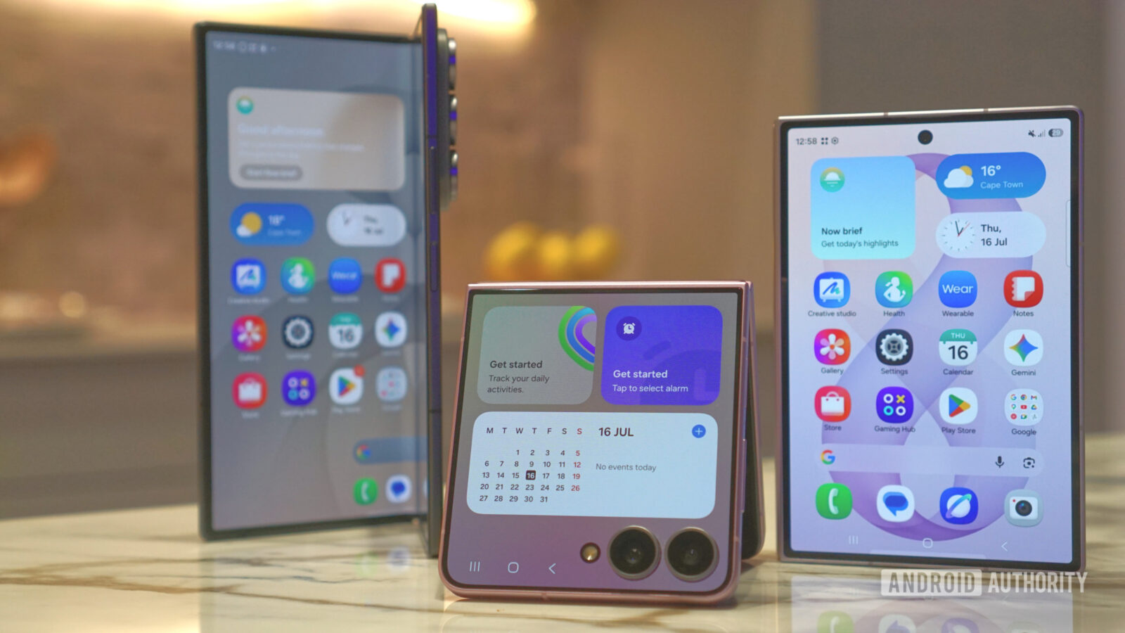 Samsung: нові складні смартфони встановили рекорд 5