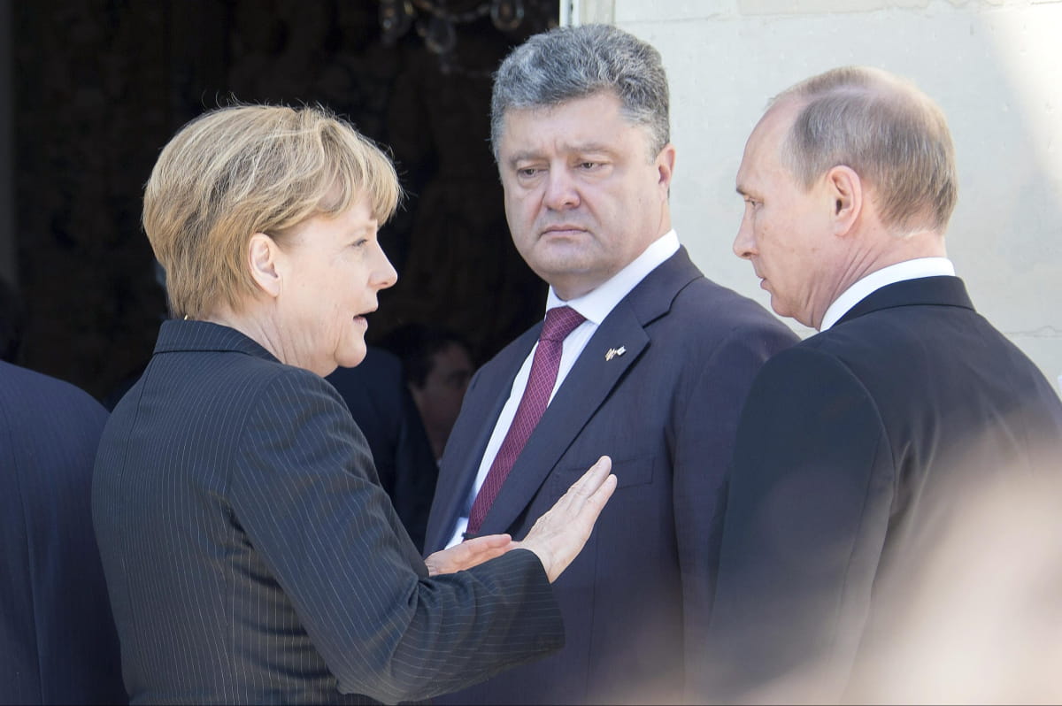 Пастка для путіна чи "зрада": чим насправді були Мінські угоди та що вони дали Україні 12 Пастка для путіна чи "зрада": чим насправді були Мінські угоди та що вони дали Україні 12