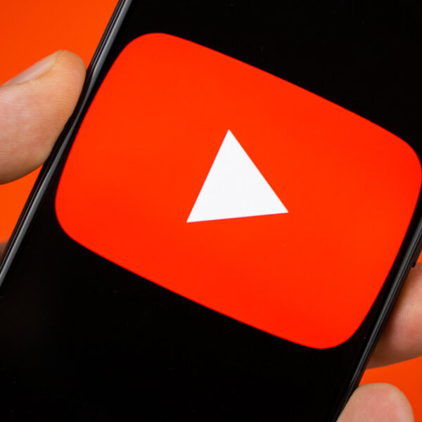 Рекомендації YouTube на Android переходять межі