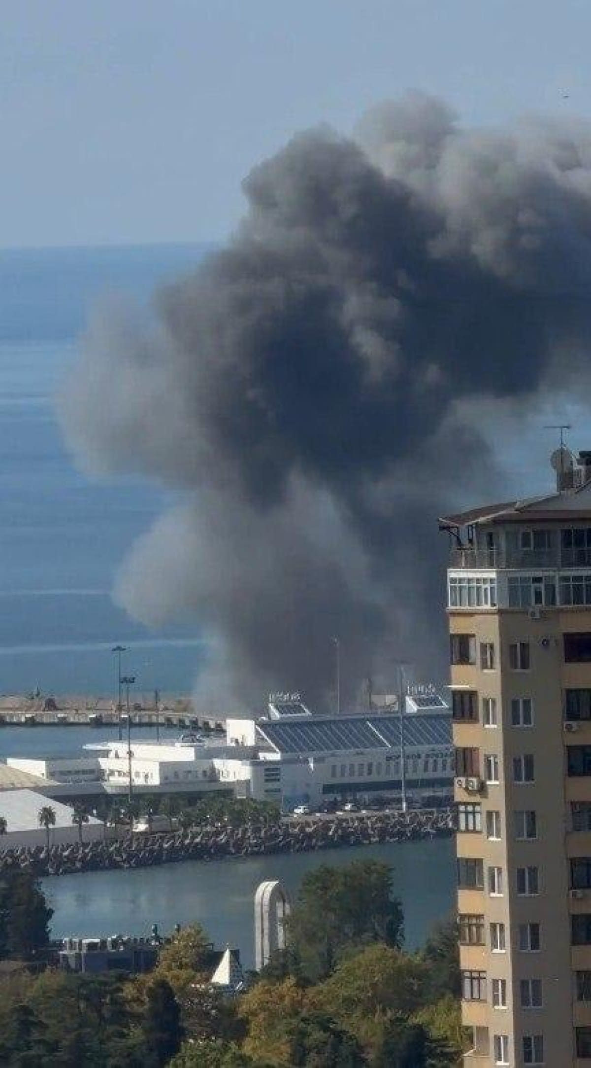 Війна: реактивні "шахеди", диверсії та удари по РФ 10 Війна: реактивні "шахеди", диверсії та удари по РФ 10