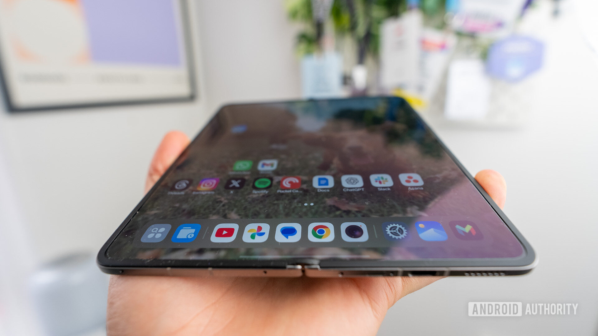 iPhone Ultra: 5 функцій для успіху на ринку складаних смартфонів 10