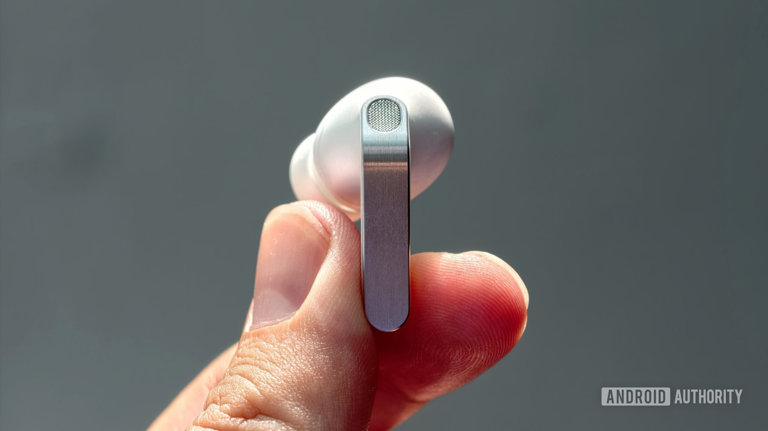 Samsung готує нові Galaxy Buds: фото та подробиці 2 Samsung готує нові Galaxy Buds: фото та подробиці 2