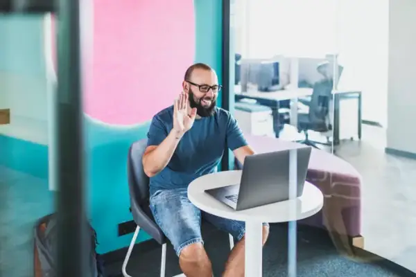 Чи доречні шорти в офісі: думки читачів Forbes 7 Чи доречні шорти в офісі: думки читачів Forbes 6