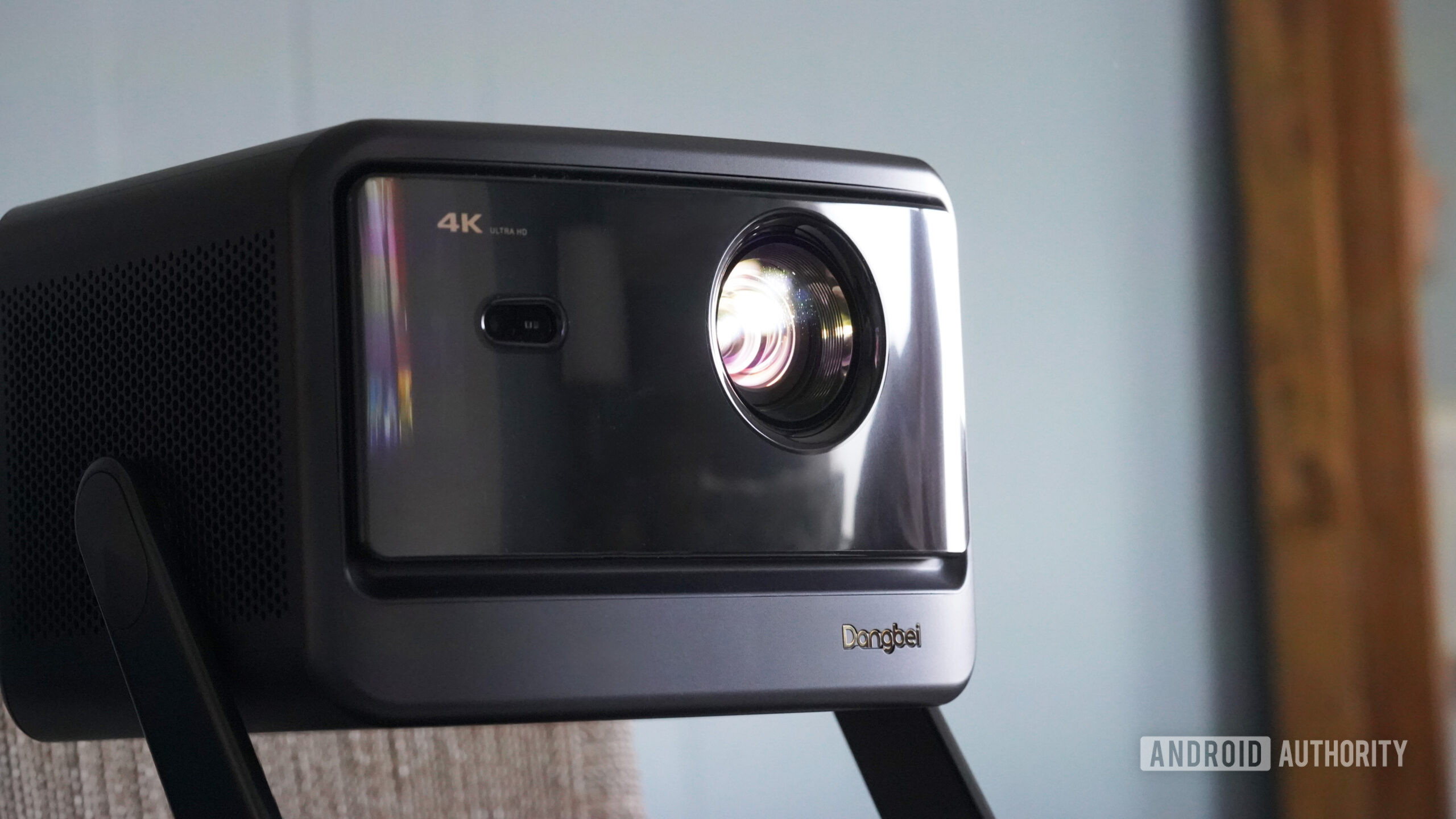 Головна 63 4 проєктори Google TV замість телевізора