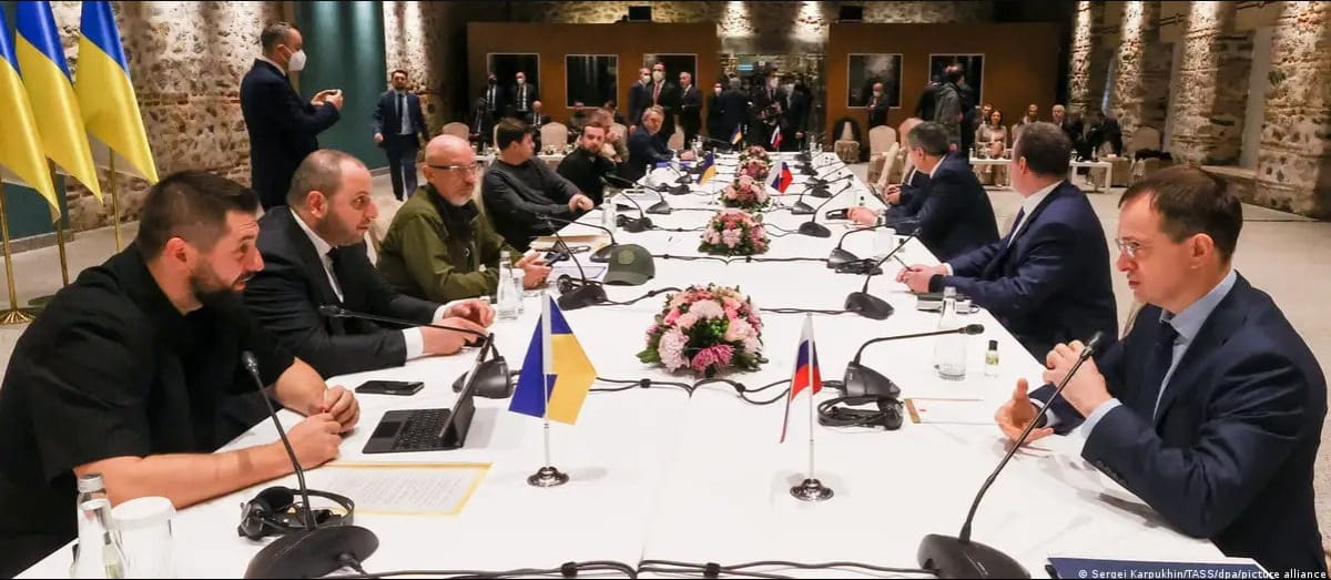 Пастка для путіна чи "зрада": чим насправді були Мінські угоди та що вони дали Україні 16 Пастка для путіна чи "зрада": чим насправді були Мінські угоди та що вони дали Україні 16