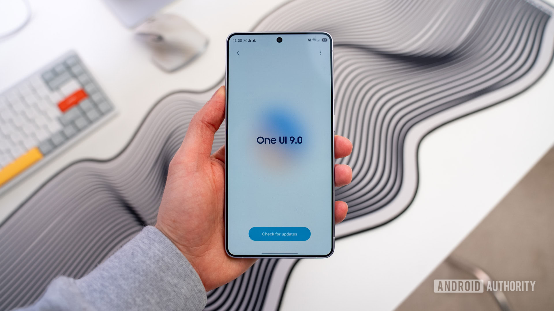 Samsung: Galaxy S26 з новими ШІ-функціями отримав 7-му бета-версію One UI 9 3