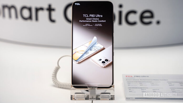 TCL пропонує вибір: NXTPAPER чи OLED для нових смартфонів 36 TCL пропонує вибір: NXTPAPER чи OLED для нових смартфонів 36