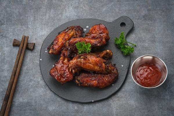 Найкращі франшизи курячих крилець для підприємців 10 Roasted chicken wings
