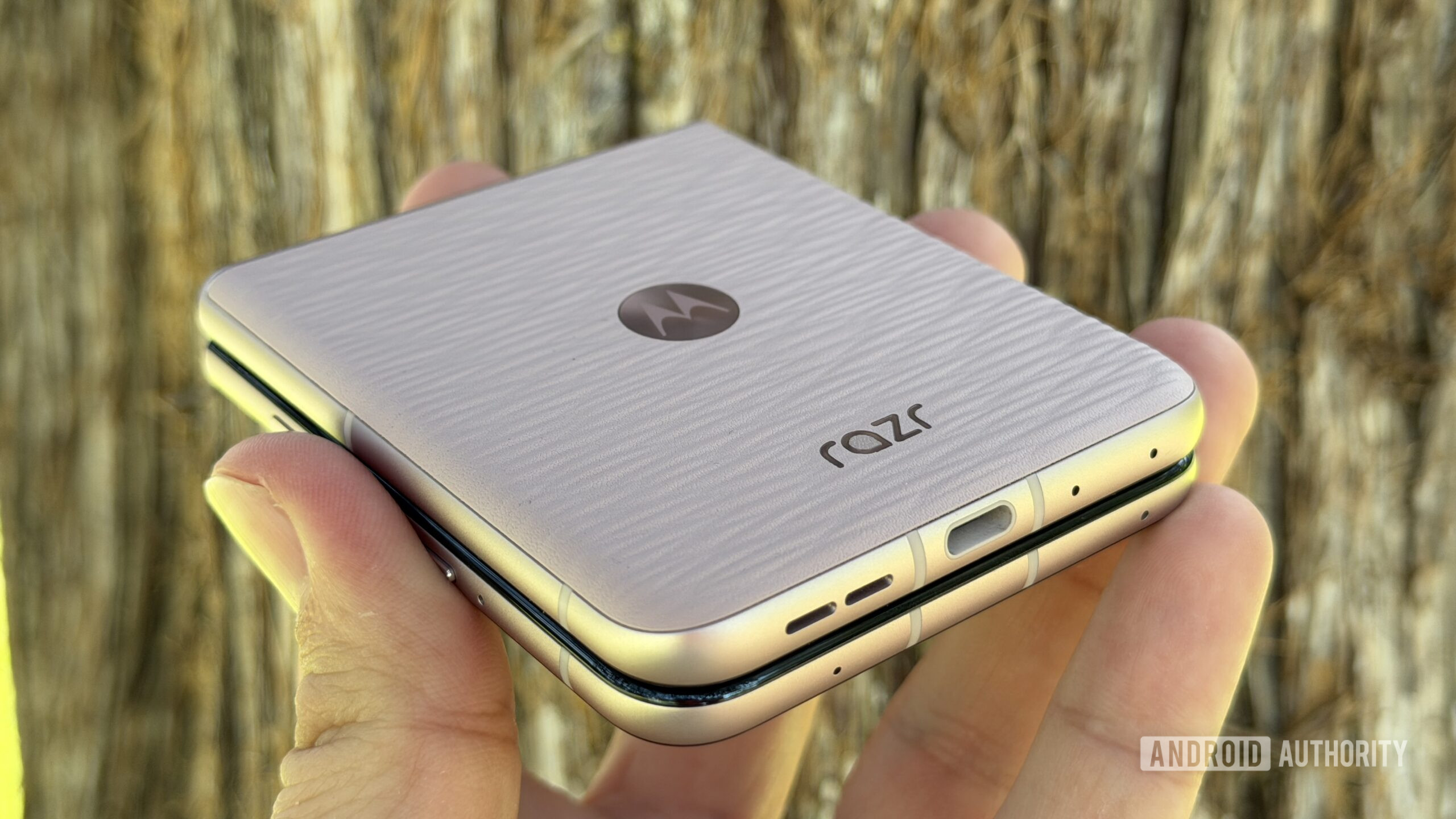 Motorola Razr 2026: який смартфон обрати 13 Motorola Razr 2026: який смартфон обрати 13
