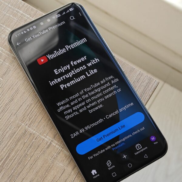 YouTube виправляє чергову проблему з акаунтами