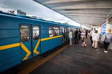 Як метро працюватиме в умовах жовтого та червоного рівнів небезпеки: пояснення Кличка