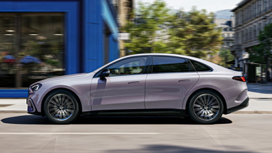 Mercedes-Benz презентував доступний електричний C-Class 9