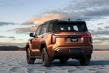 Mitsubishi презентувала нове покоління Pajero 10
