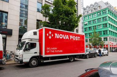 Нова пошта розпочала роботу в Канаді