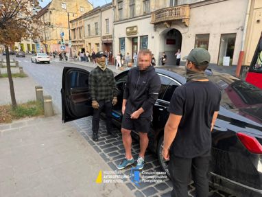 Викрито злочинну організацію в Офісі Генпрокурора