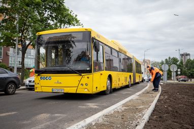 Новий автобусний маршрут поєднає правий та лівий береги Києва