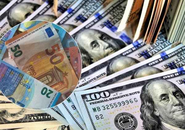 Долар встановив історичний максимум, євро впав