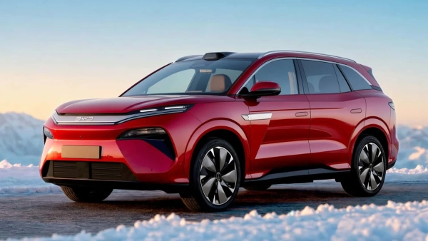 BYD Atto 8: флагман з інноваційною зарядкою та несподіваним нюансом