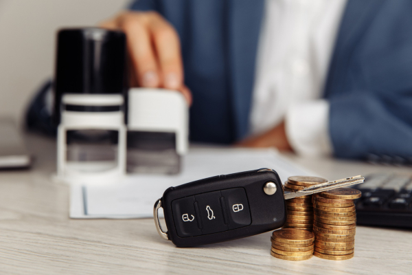 Продаж авто за відсутності власника: вихід для тих, хто за кордоном чи служить